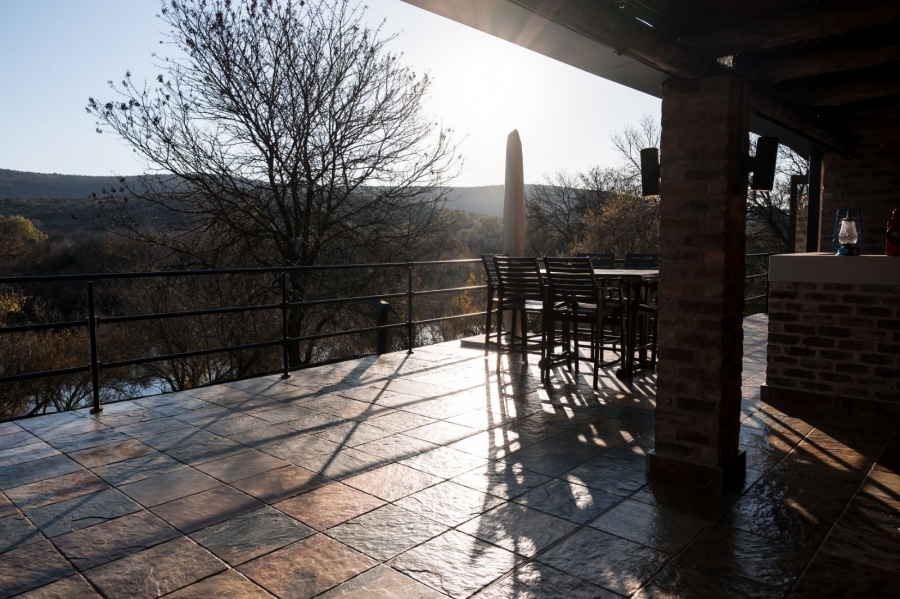 8 Bedroom Property for Sale in Parys Free State